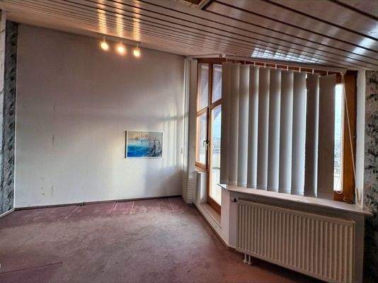 Schlafzimmer Zugang Balkon DG