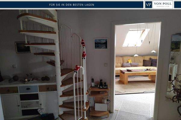 Aufgang zum Dachgeschoß