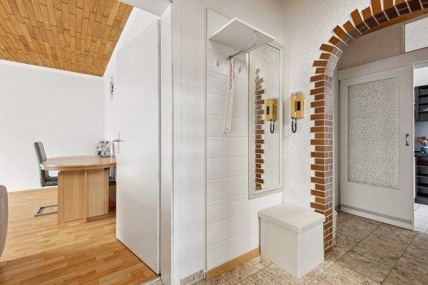 Flur Wohnung Erdgeschoss vorne