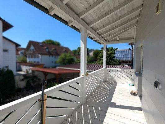 Überdachter Balkon Wohnung 1. OG links