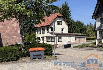 Freistehendes Einfamilienhaus für die Familie mit Kindern