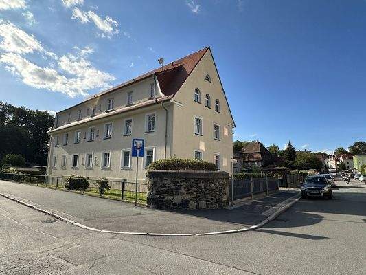 straßenseitige Hausansicht