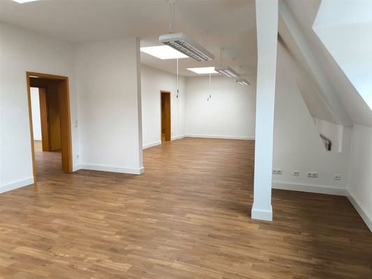 Büro 4