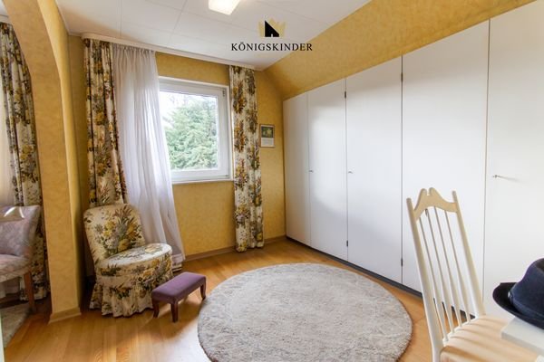 Ankleidezimmer/ Elternschlafzimmer 1.OG