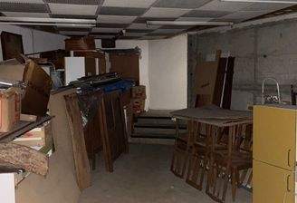 Treppe zur oberen Ebene