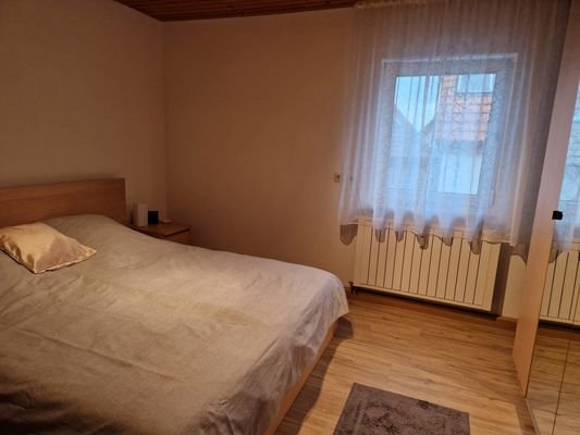 Foto1_Zimmer Bissingen.jpg