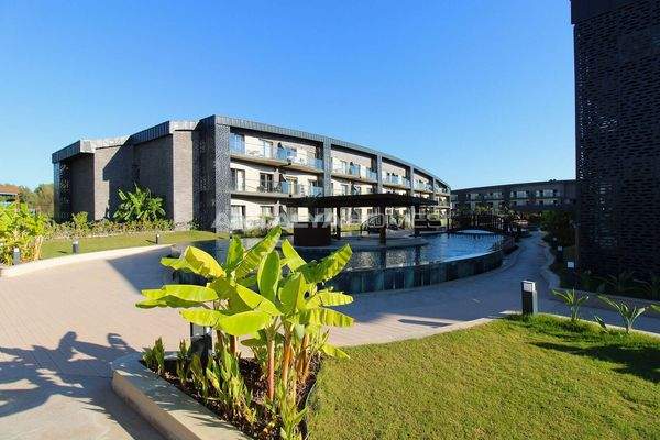 3-Bedroom Flats Near Lara Beach in Antalya