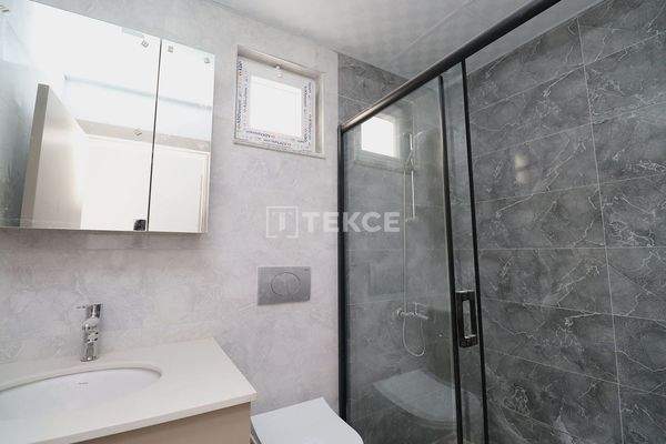 Flats Close to Social Facilities and Tram in Antalya Kepez