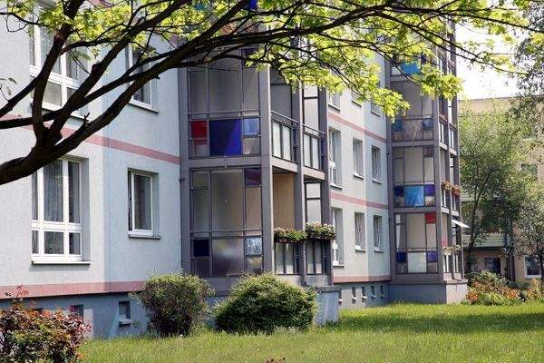 Außenansicht Balkonseite 5.jpg