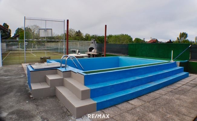 Pool Bereich