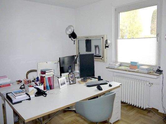 Arbeitszimmer im EG