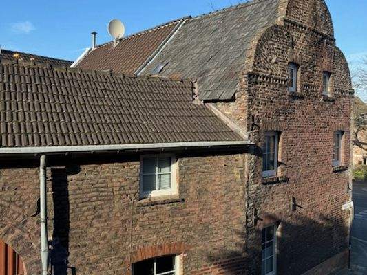 Blick aus dem Fenster OG Flur.jpg