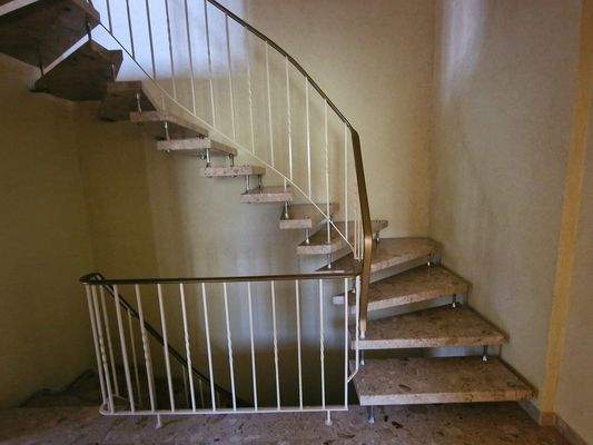 Helles Treppenhaus