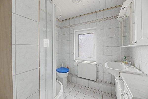 Duschbad im Obergeschoss