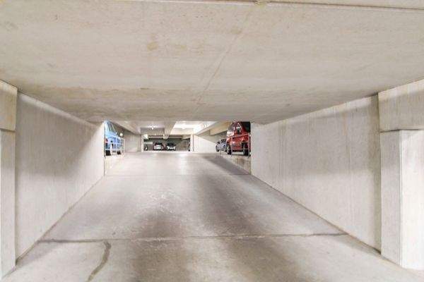 Tiefgarage Ansicht 02