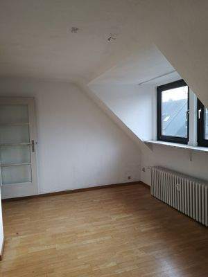 Wohn-Schlafraum Bild 1.jpg