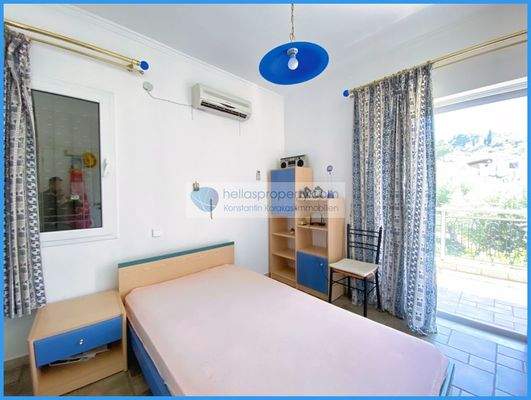 f79fb50386af4874bc1c6017bd29c685-original