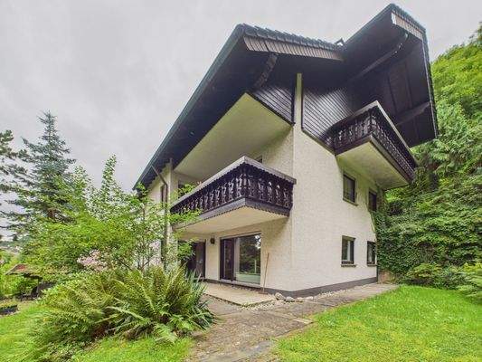 CAM01223G0-PR0152-STILL007