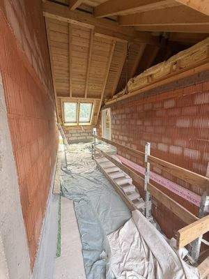 20250902_100119907_iOS