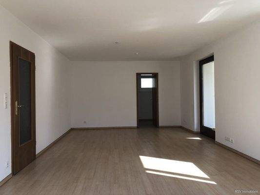 Wonzimmer unteres EG