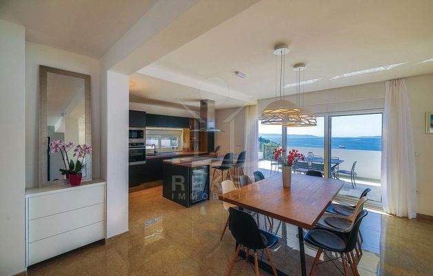 Magischer Meerblick aus dem Wohnbereich