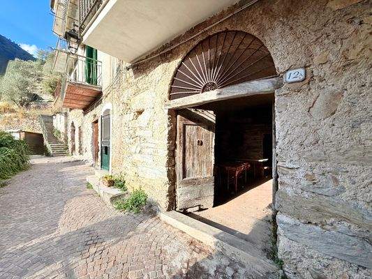 RO_1056_TERRA_ITALIA_IMMOBILIEN_REAL_ESTATE_STORAG