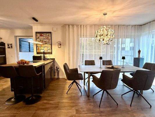 Essbereich und Küche