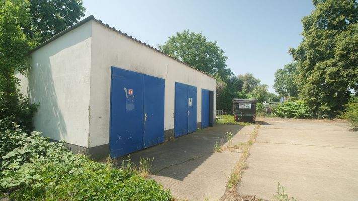 Garagen (separat anmietbar)