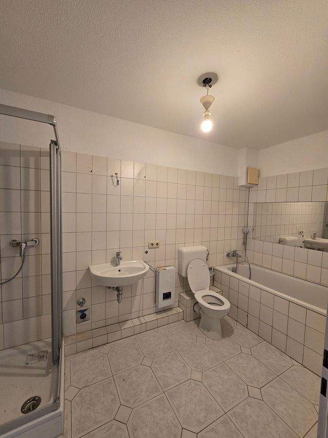 Renovierte 3-Zimmerwohnung in Bergisch Gladbach-Hand - Foto 4