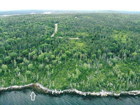 Blick auf das Land und Zufahrt