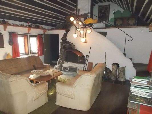 Kaminzimmer + Empore