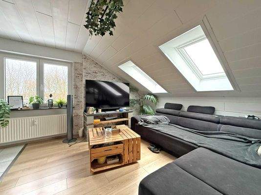 Wohnzimmer DG-Wohnung