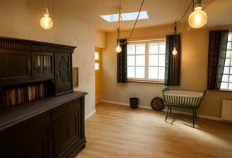 Großzüger Gewerberaum mit Dusche