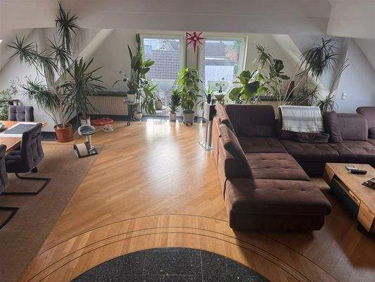 DG_Haupt-Whng._Wohnen