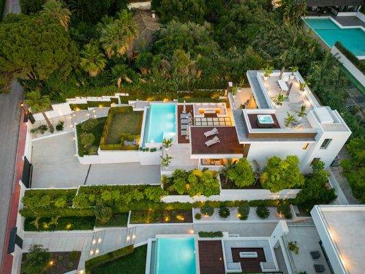 Photo: Villa in Nueva Andalucia