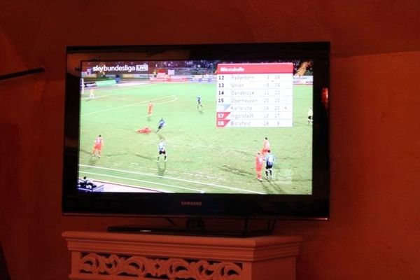 81cm Flach-TV