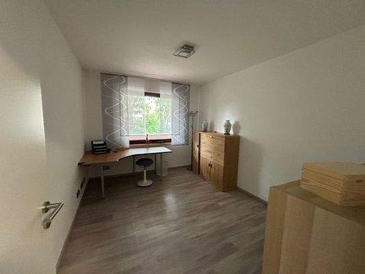 2. Schlafzimmer / Büro