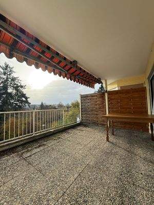 Große Terrasse mit Ausblick