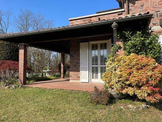 Villa in Piemont / Provinz Novara