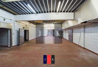 Halle Innenansicht 1