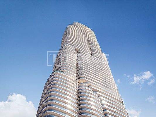 Luxury Seafront Apartments in Europe's Tallest Tower in Benidorm