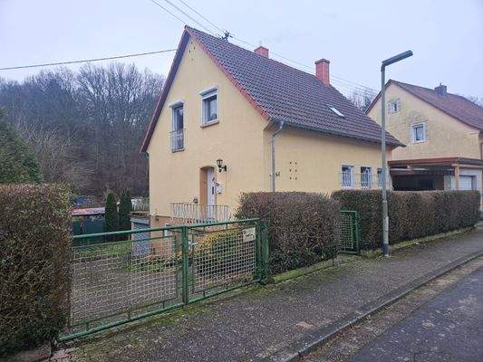 Freistehendes Einfamilienhaus