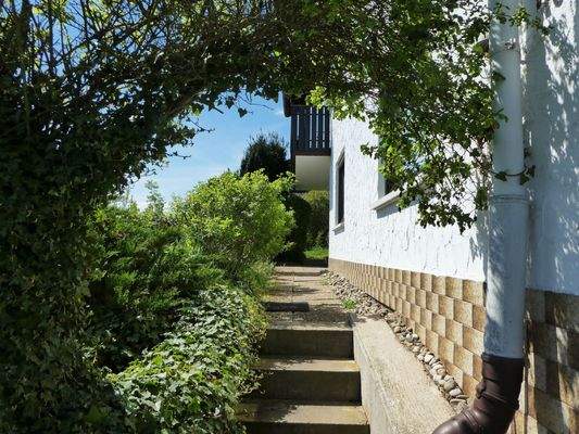 Zugang zur Terrasse ELW