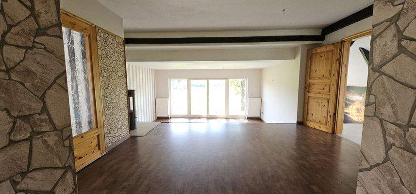 Wohnzimmer, Zugang Balkon