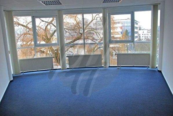 INOFS UNTER: 06171-586000