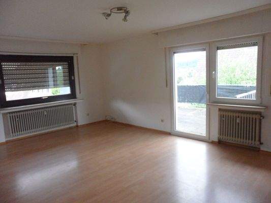 Wohnzimmer Teilblick links.JPG