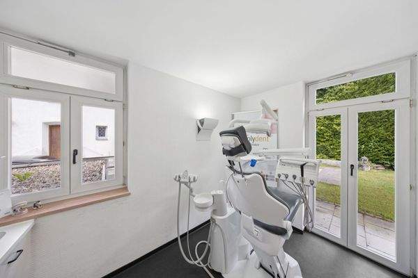 EG Praxis - Behandlungszimmer