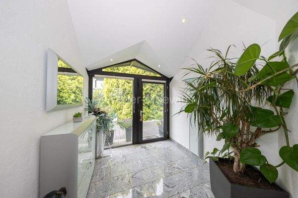 3420 EG Windfang + Garderobenbereich