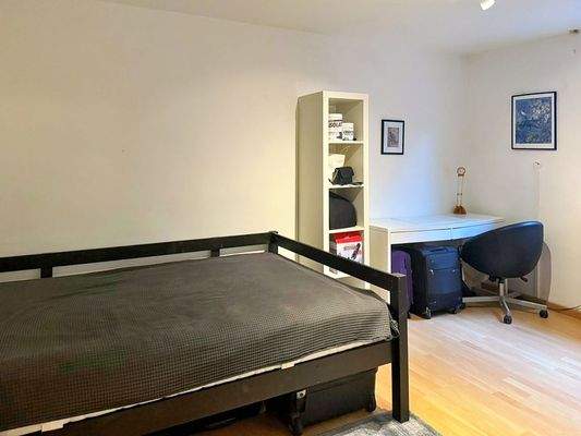 Schlafzimmer Souterrain