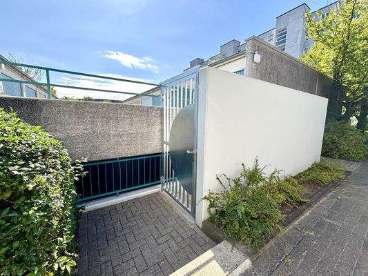 Zugang zur Garagenanlage - Unterdeck